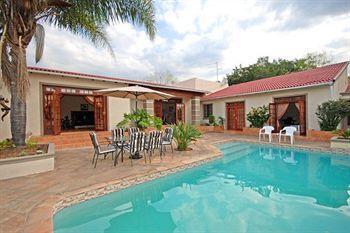 354 On York Avenue Hotel Randburg Exterior photo