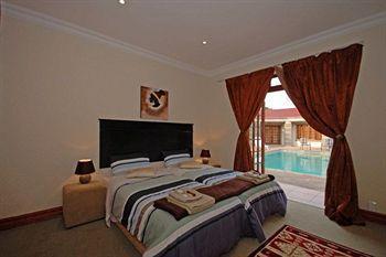 354 On York Avenue Hotel Randburg Exterior photo